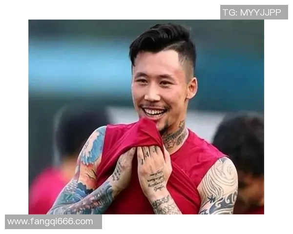 足球球星腕部纹身设计：独特象征与个性表达的完美结合